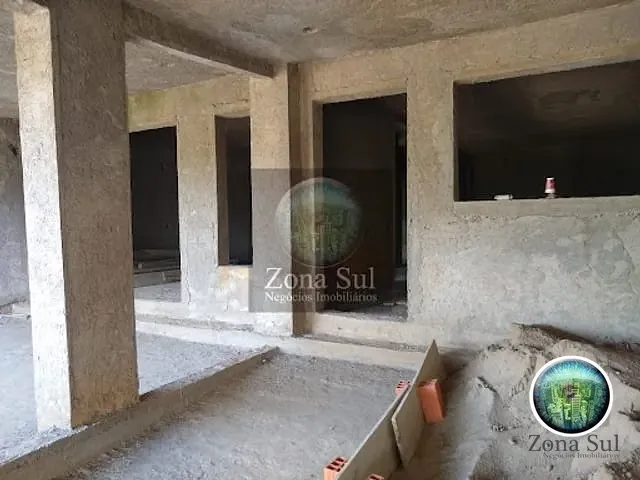 Casa com 150m² 3 quartos e 2 banheiros, à venda, no bairro Ana Maria em Sorocaba