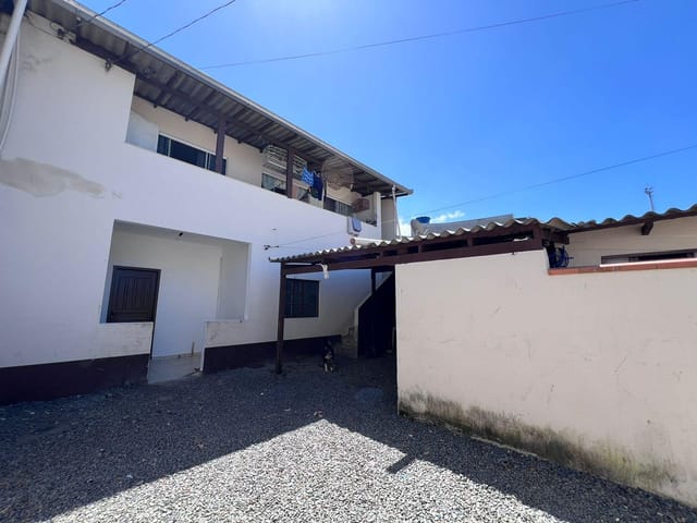 Casa 2 quartos e 1 banheiro, à venda, no bairro Murta em Itajaí