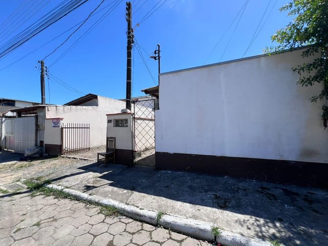 Casa 2 quartos e 1 banheiro, à venda, no bairro Murta em Itajaí