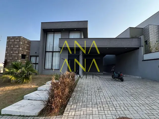 Casa com 350m² 3 quartos e 5 banheiros, à venda, no bairro Condomínio Residencial Euroville II em Bragança Paulista
