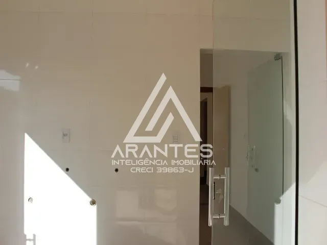 Casa 2 quartos e 2 banheiros, à venda, no bairro Jockey Club em Barretos