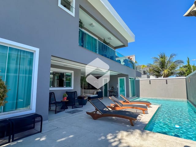 Casa com 400m² 4 quartos e 8 banheiros, à venda, no bairro Recreio dos Bandeirantes em Rio de Janeiro