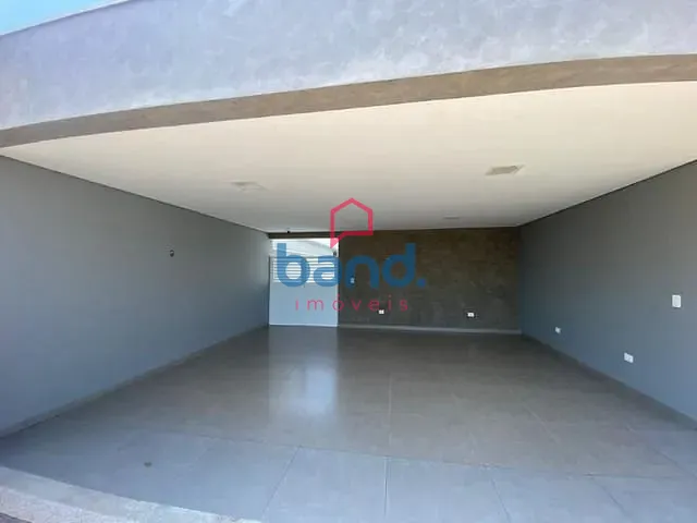 Casa com 360m² 3 quartos e 3 banheiros, à venda, no bairro Portal Ville Flamboyant em Porto Feliz
