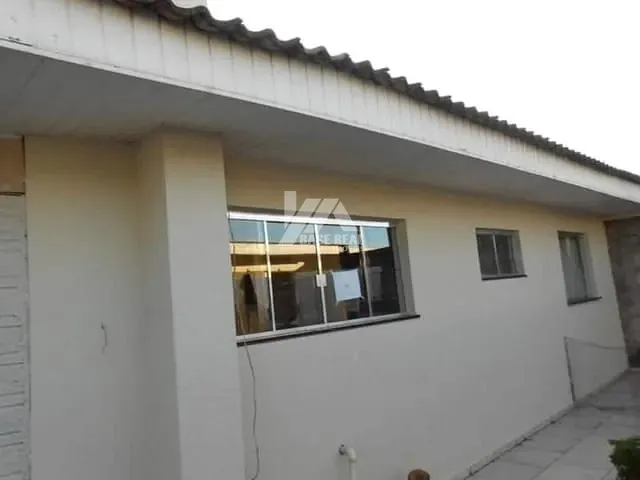 Casa com 345m² 2 quartos e 2 banheiros, à venda, no bairro Conradinho em Guarapuava