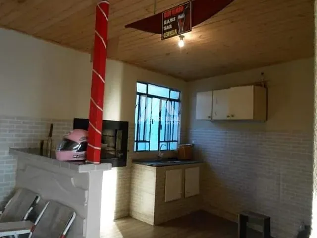 Casa com 345m² 2 quartos e 2 banheiros, à venda, no bairro Conradinho em Guarapuava