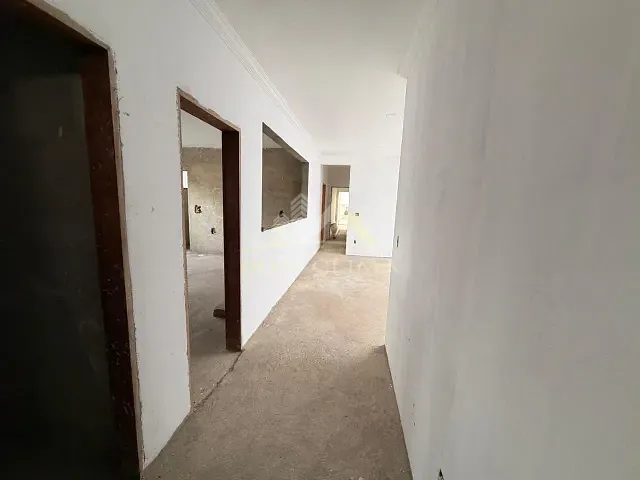 Casa 4 quartos e 3 banheiros, à venda, no bairro Quintas das Avenidas em Juiz de Fora