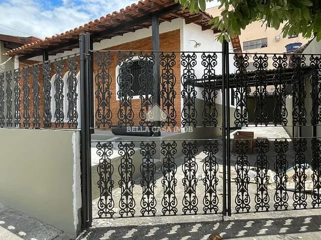 Casa com 216m² 3 quartos e 2 banheiros, à venda, no bairro Jardim Maria Antônia Prado em Sorocaba