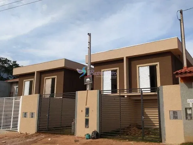 Casa com 145m² 2 quartos e 2 banheiros, à venda, no bairro Jardim Santo Antônio em Atibaia