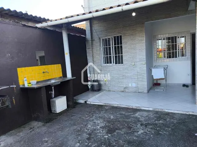 Casa com 60m² 2 quartos e 2 banheiros, para alugar, no bairro Vila Santo Antônio em Guarujá