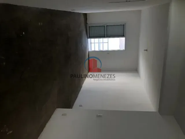 Casa com 377m² 3 quartos e 1 banheiro, à venda, no bairro Vila Santa Maria em Americana