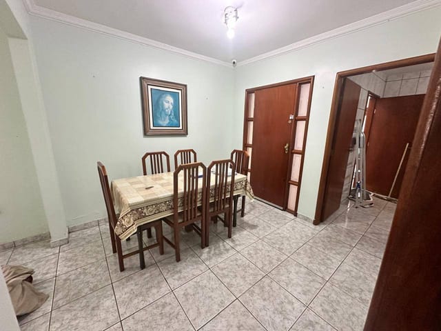 Casa com 300m² 4 quartos e 3 banheiros, à venda, no bairro Jardim Europa em Goiânia