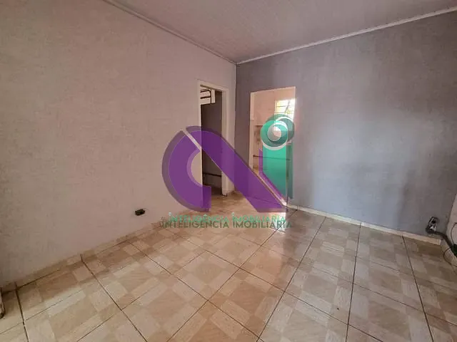 Casa 3 quartos e 2 banheiros, à venda, no bairro Jardim das Flores em Osasco