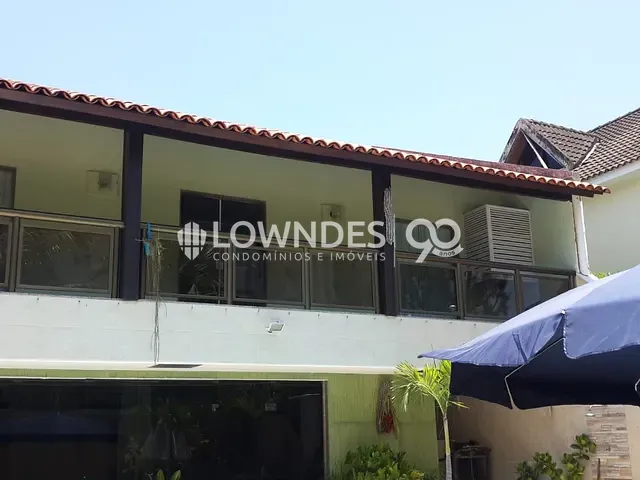 Casa com 750m² 4 quartos e 4 banheiros, à venda, no bairro Barra da Tijuca em Rio de Janeiro