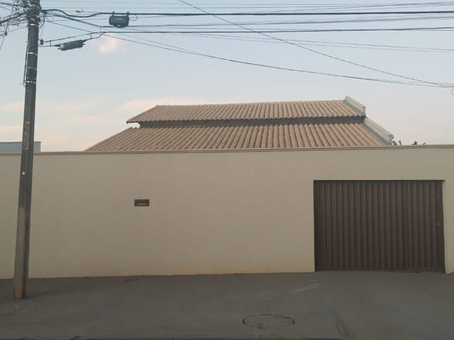 Foto do Casa - Casa à venda 3 Quartos, 1 Suite, 2 Vagas, 420,00M², Jardim Mariliza, Goiânia - GO - Aceita Financiamento | Lopes e Pinheiro Imóveis