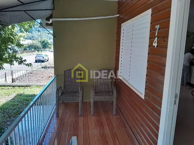 Casa 2 quartos e 1 banheiro, à venda, no bairro Petry em Arabutã