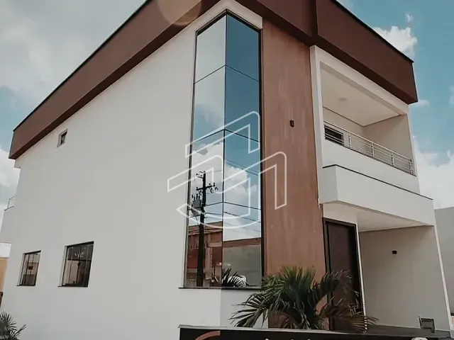 Casa com 230m² 4 quartos e 6 banheiros, para alugar, no bairro Centro em Ananindeua