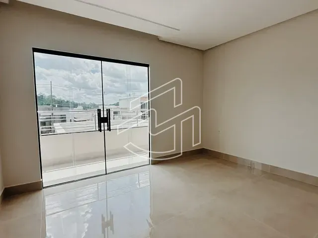 Casa com 230m² 4 quartos e 6 banheiros, para alugar, no bairro Centro em Ananindeua
