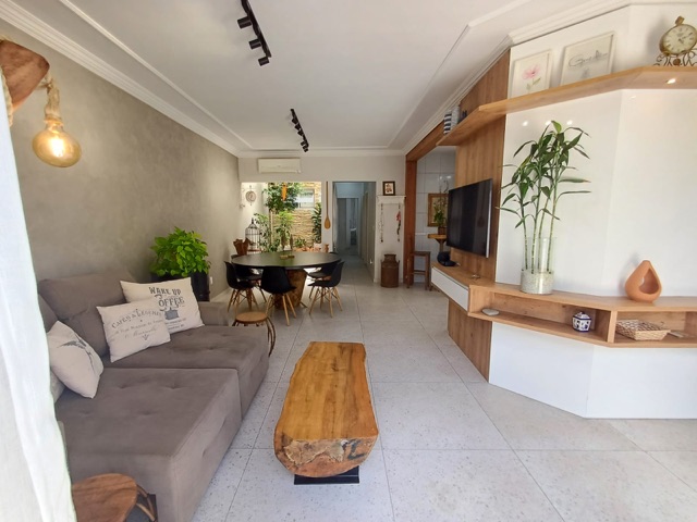 Casa com 250m² 3 quartos e 3 banheiros, à venda, no bairro Jardim da Fonte em Jundiaí