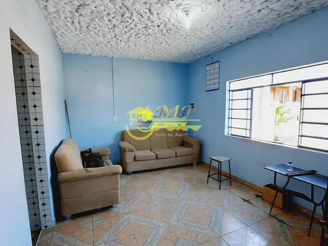 Casa com 330m² 5 quartos e 4 banheiros, à venda, no bairro Jardim Santa Lúcia em Campinas