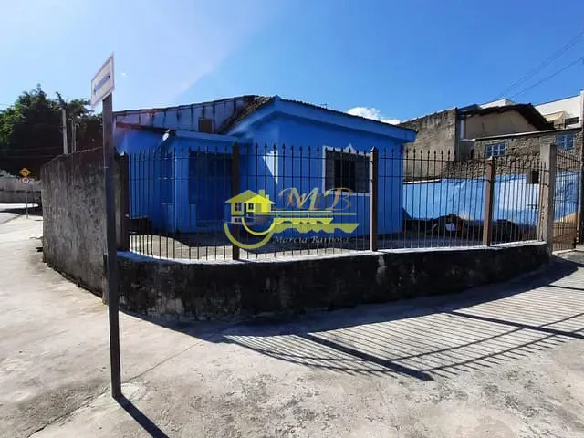 Casa com 330m² 5 quartos e 4 banheiros, à venda, no bairro Jardim Santa Lúcia em Campinas