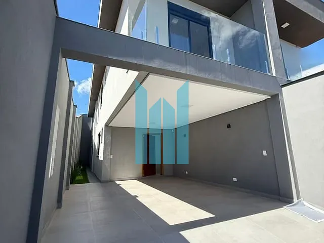 Casa 3 quartos e 3 banheiros, à venda, no bairro Centreville em Poços de Caldas