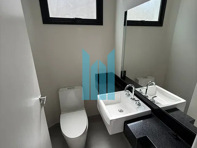 Casa 3 quartos e 3 banheiros, à venda, no bairro Centreville em Poços de Caldas