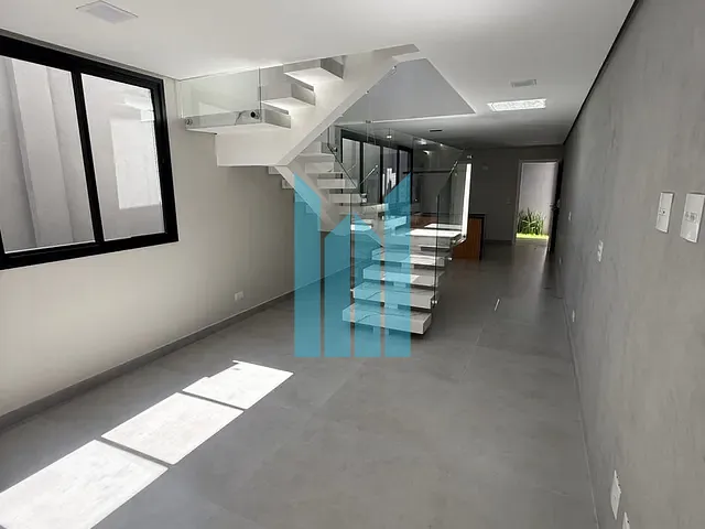 Casa 3 quartos e 3 banheiros, à venda, no bairro Centreville em Poços de Caldas