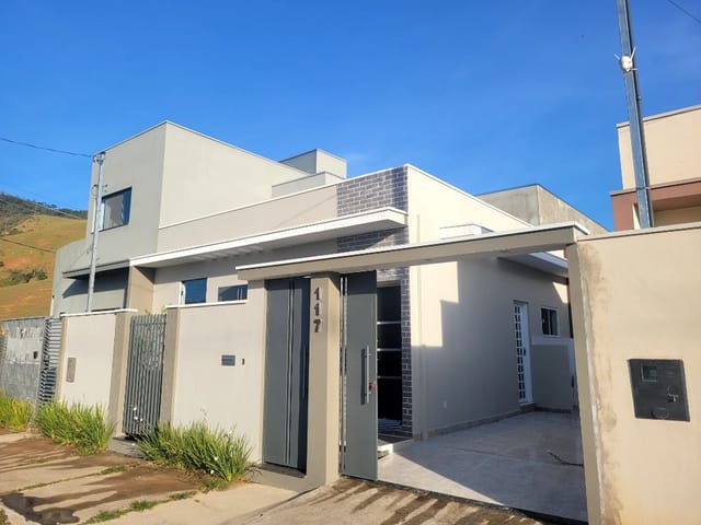 Foto do Casa - Linda Casa à venda no bairro Anhumas em Itajubá - MG | MOHALLEM e LOPES CORRETAGEM E ADMINISTRACAO DE IMOVEIS LTDA