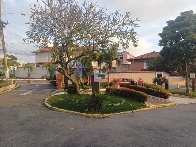 Casa 5 quartos e 5 banheiros, à venda, no bairro Anil em Rio de Janeiro
