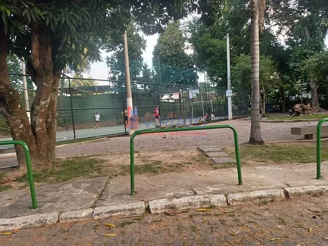 Casa 5 quartos e 5 banheiros, à venda, no bairro Anil em Rio de Janeiro