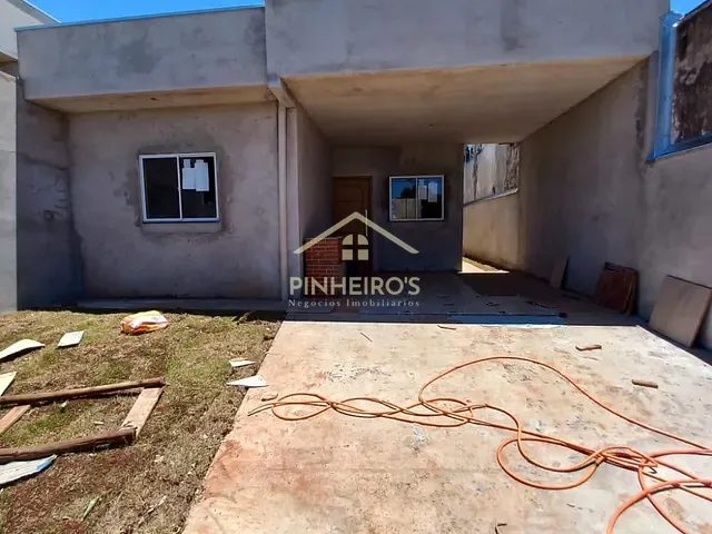 Casa com 170m² 3 quartos e 1 banheiro, à venda, no bairro Conjunto Residencial Roberto Conceição em Cambé