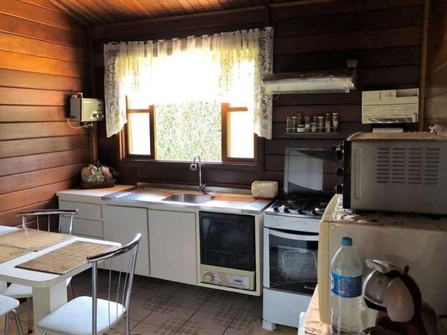 Casa com 1000m² 3 quartos e 5 banheiros, à venda, no bairro Granja Viana II em Cotia