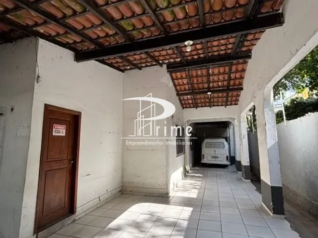 Casa com 300m² 4 quartos e 2 banheiros, para alugar, no bairro Praia de Itapoã em Vila Velha