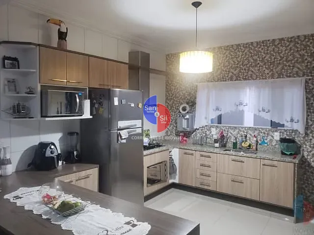 Casa com 360m² 3 quartos e 2 banheiros, à venda, no bairro Cantagalo em Guapimirim