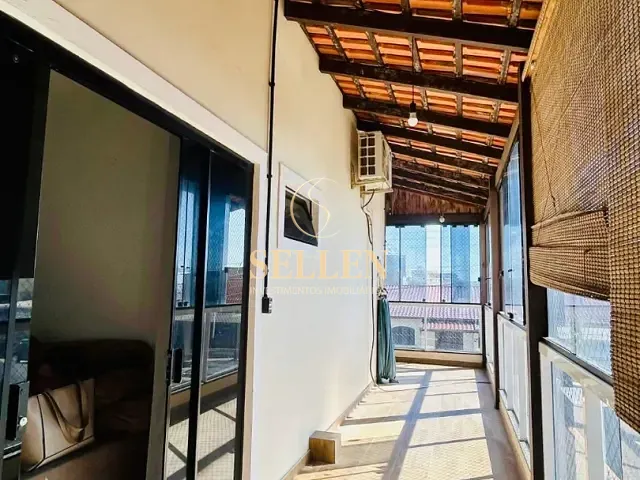 Casa 2 quartos e 1 banheiro, para alugar, no bairro Praia Brava de Itajaí em Itajaí