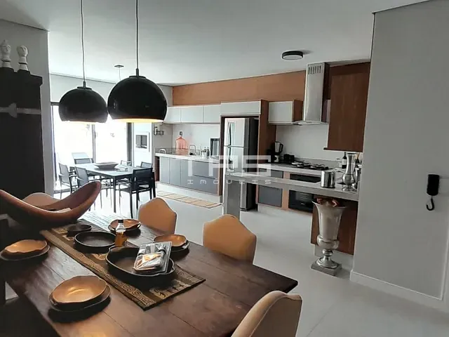 Casa com 125m² 2 quartos e 1 banheiro, à venda, no bairro Jardim Coelho Neto em Guaratinguetá