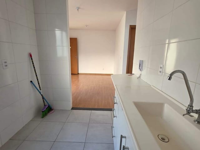 Apartamento com 46m² 2 quartos e 1 banheiro, à venda, no bairro Atlântica em Rio das Ostras
