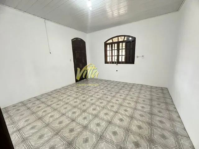 Casa com 360m² 3 quartos e 1 banheiro, à venda, no bairro Fazenda Velha em Araucária
