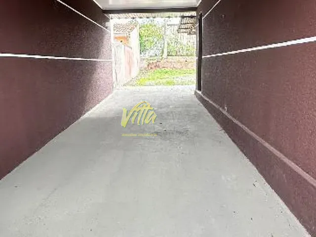 Casa com 360m² 3 quartos e 1 banheiro, à venda, no bairro Fazenda Velha em Araucária
