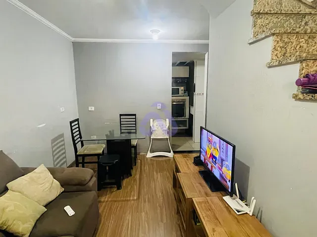 Casa 2 quartos e 1 banheiro, à venda, no bairro Vila Carmosina em São Paulo