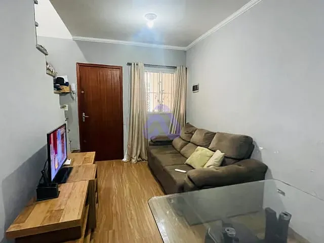 Casa 2 quartos e 1 banheiro, à venda, no bairro Vila Carmosina em São Paulo