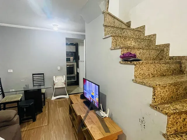 Casa 2 quartos e 1 banheiro, à venda, no bairro Vila Carmosina em São Paulo
