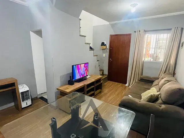 Casa 2 quartos e 1 banheiro, à venda, no bairro Vila Carmosina em São Paulo