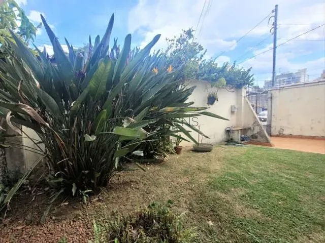 Casa à venda, no bairro Campo Belo em São Paulo