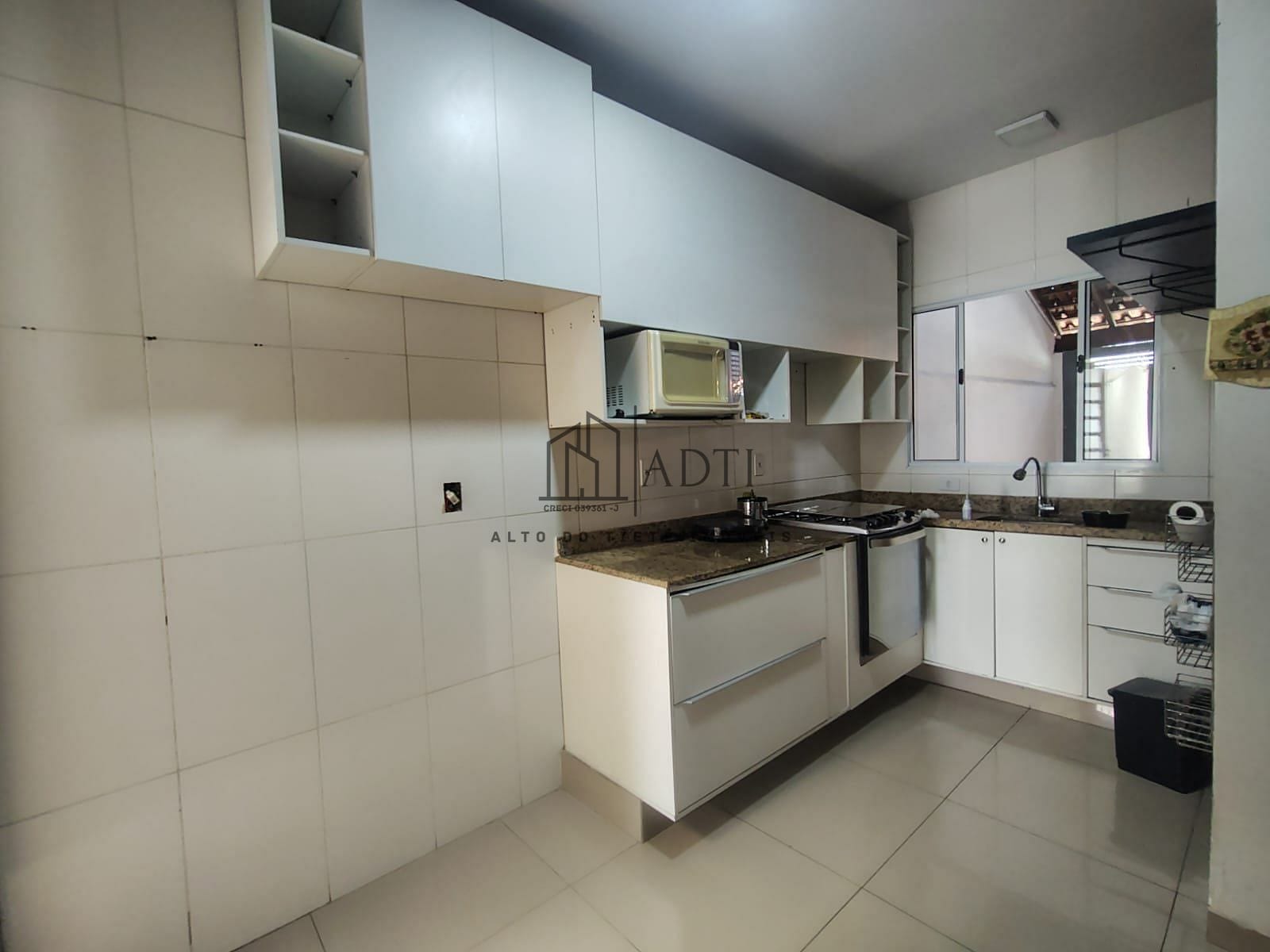 Casa, 2 quartos, 84 m² - Foto 1