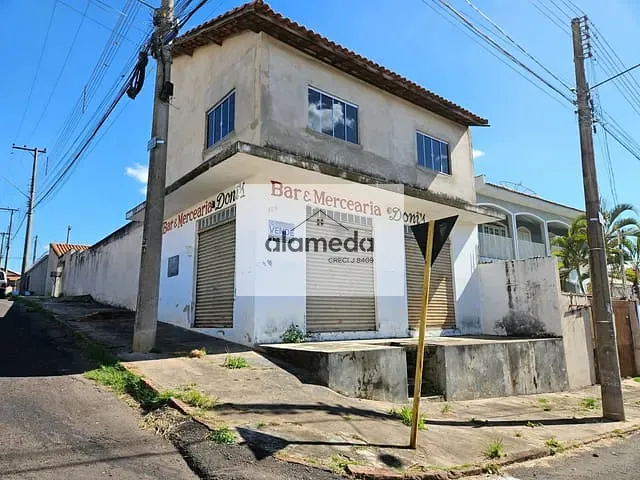 Casa com 382m² 3 quartos e 3 banheiros, à venda, no bairro JARDIM AMÉRICA em Jacarezinho