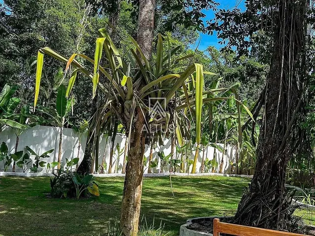 Casa 10 quartos e 2 banheiros, à venda, no bairro Trancoso em Porto Seguro