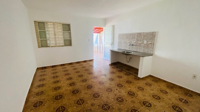 Casa para locação, Vila Rezende, Goiânia, GO