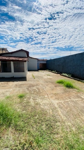 Casa para locação, Vila Rezende, Goiânia, GO