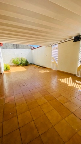 Casa para locação, Vila Rezende, Goiânia, GO